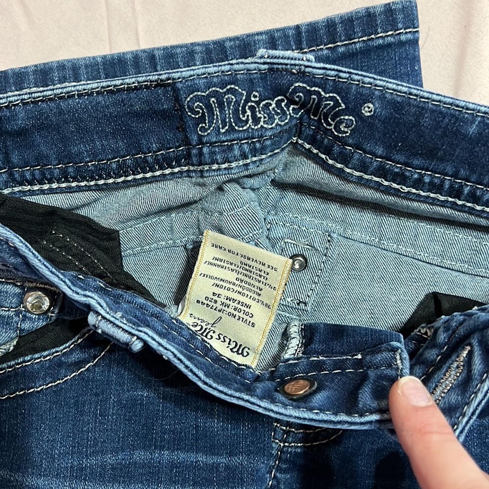Jeans - Picture 2 of 2